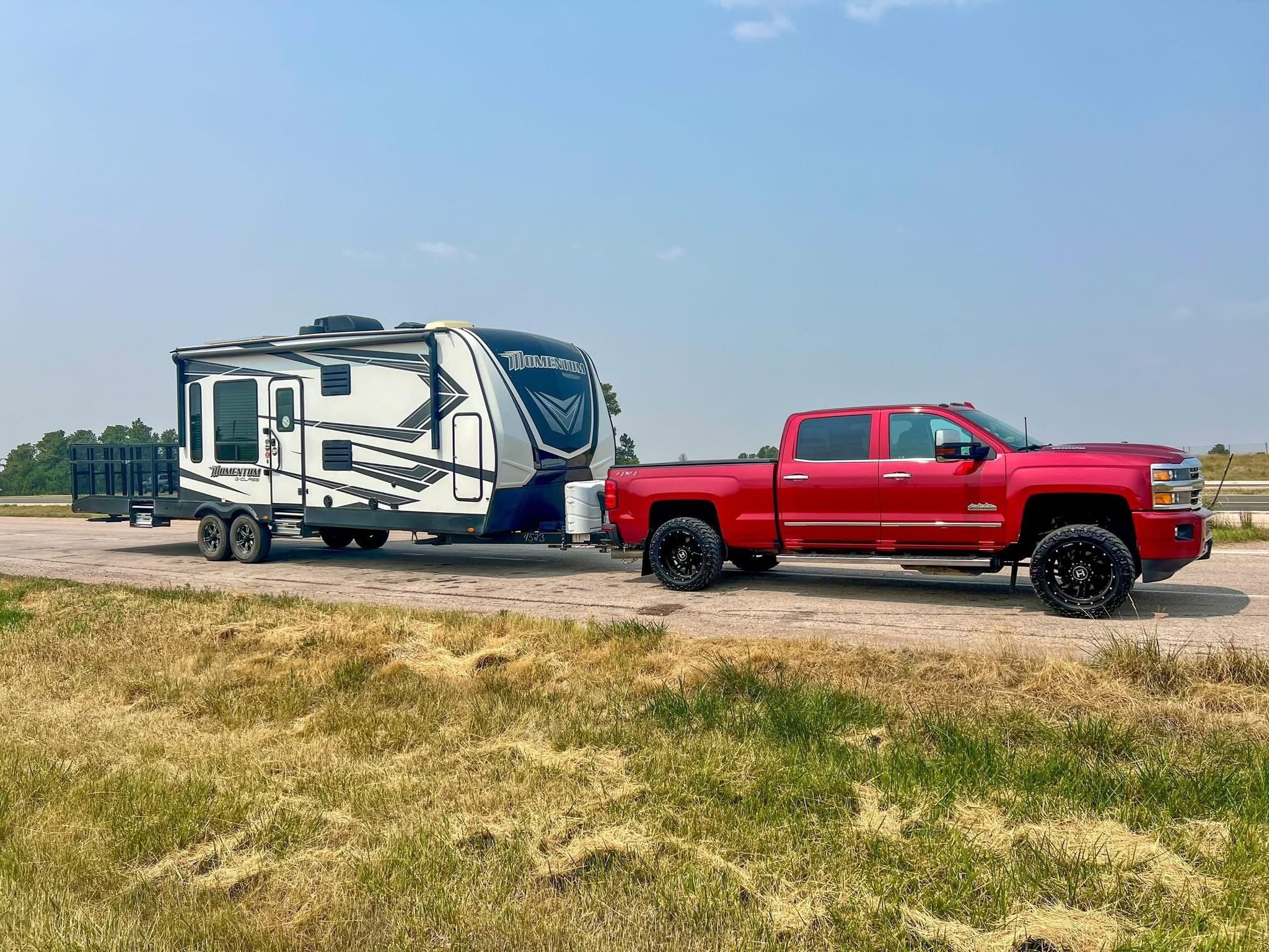 Momentum Toy Hauler